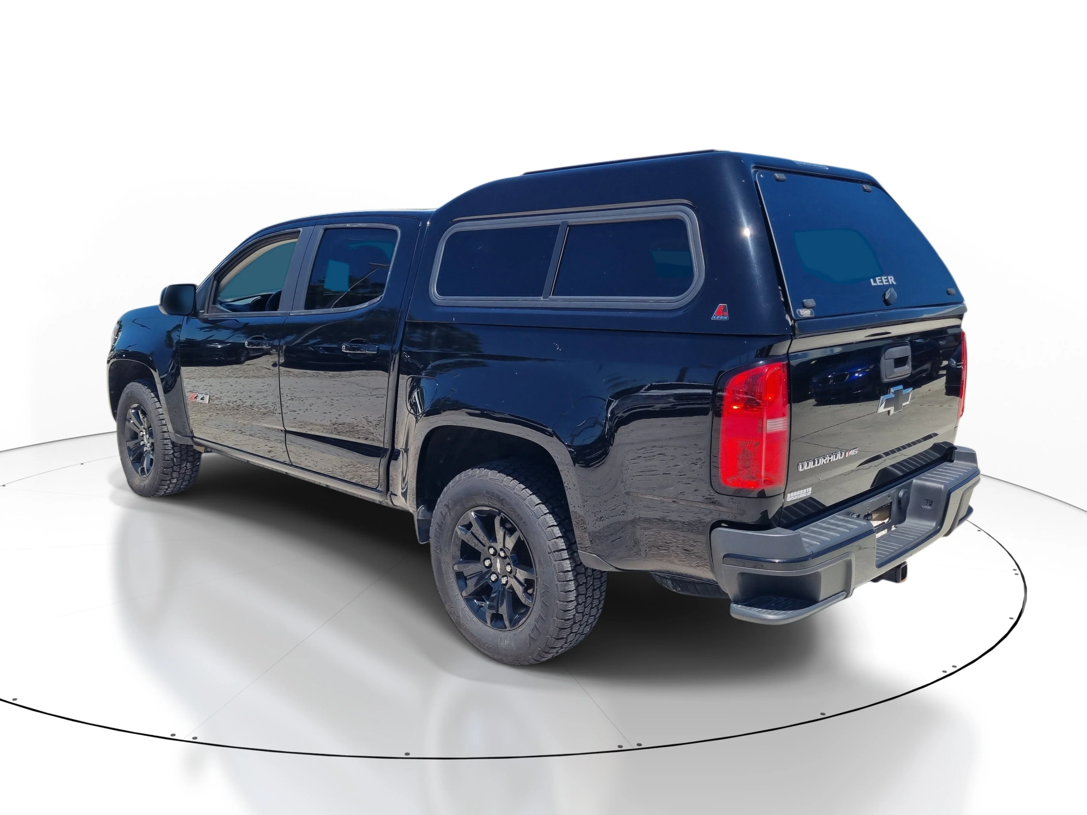Used 2018 Black Chevrolet 4WD Z71 image 4