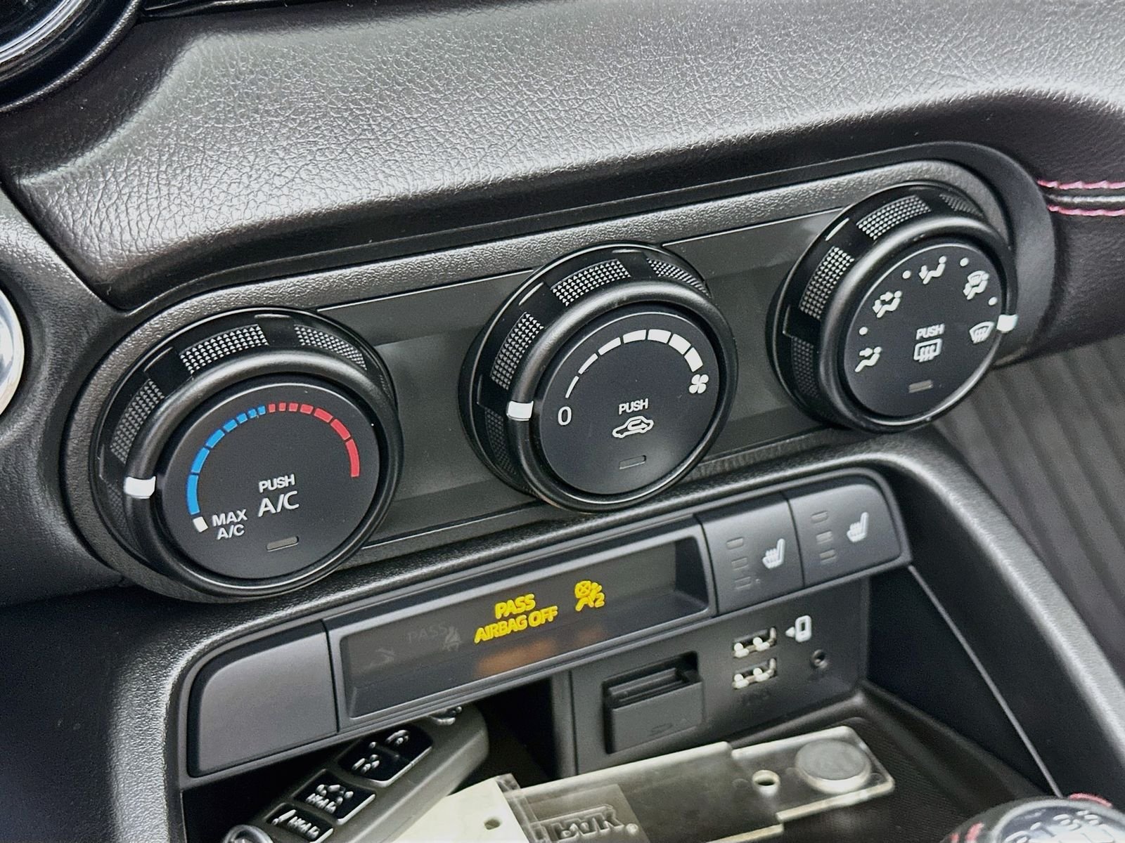 Used 2018 Machine Gray Mazda Club image 16