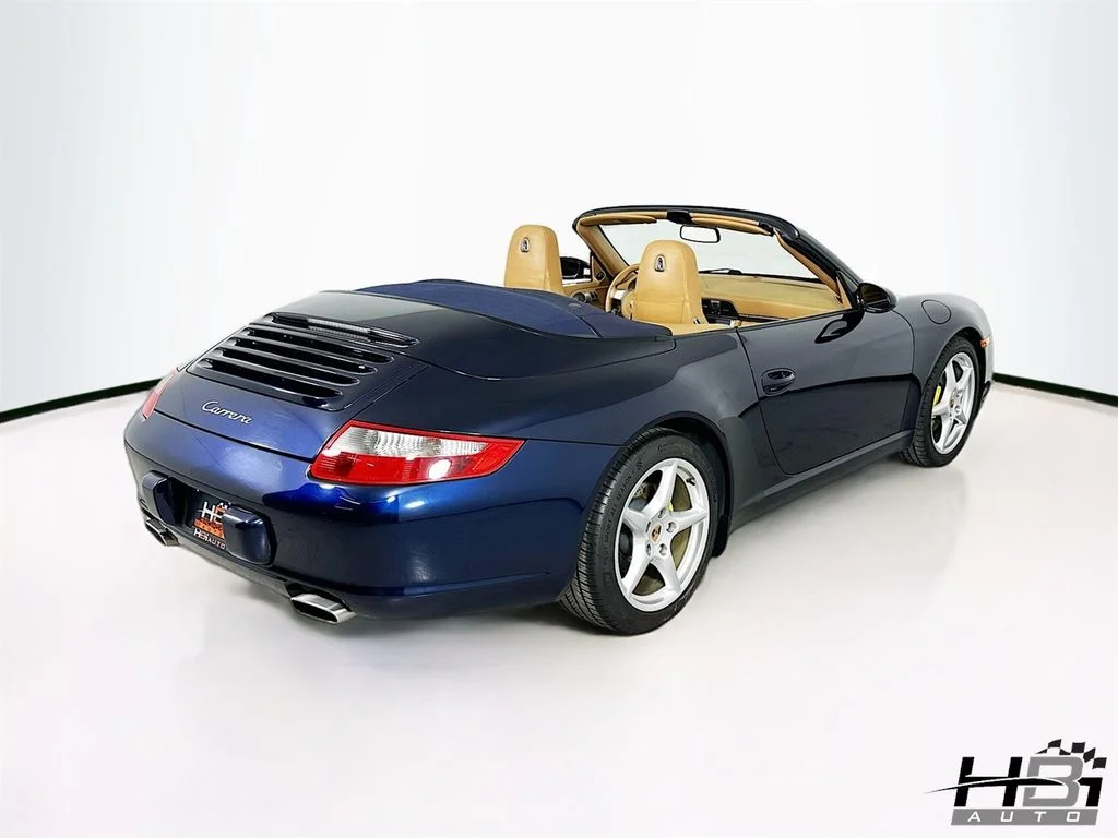 Used 2006  Porsche Carrera image 26