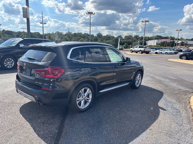 Used 2020 Black BMW sDrive30i image 3