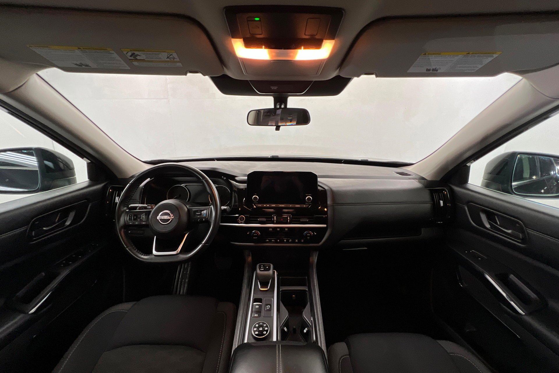 2024 Nissan Pathfinder SV - Photo 10