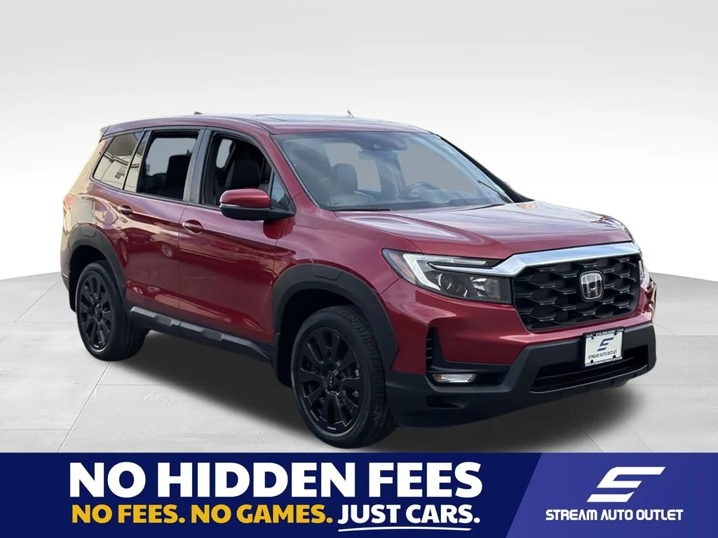 Used 2023 Red Honda EX-L image 1