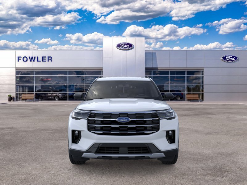 New 2026 Space White Metallic Ford Active image 38