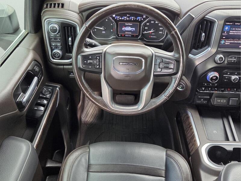 Used 2022 White Frost GMC 4WD CREW CAB 172" DENALI image 14