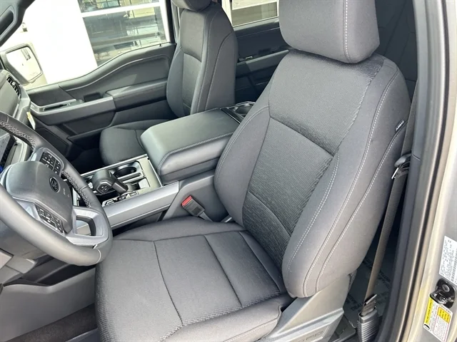 New 2026 Iconic Silver Metallic FORD XLT image 12
