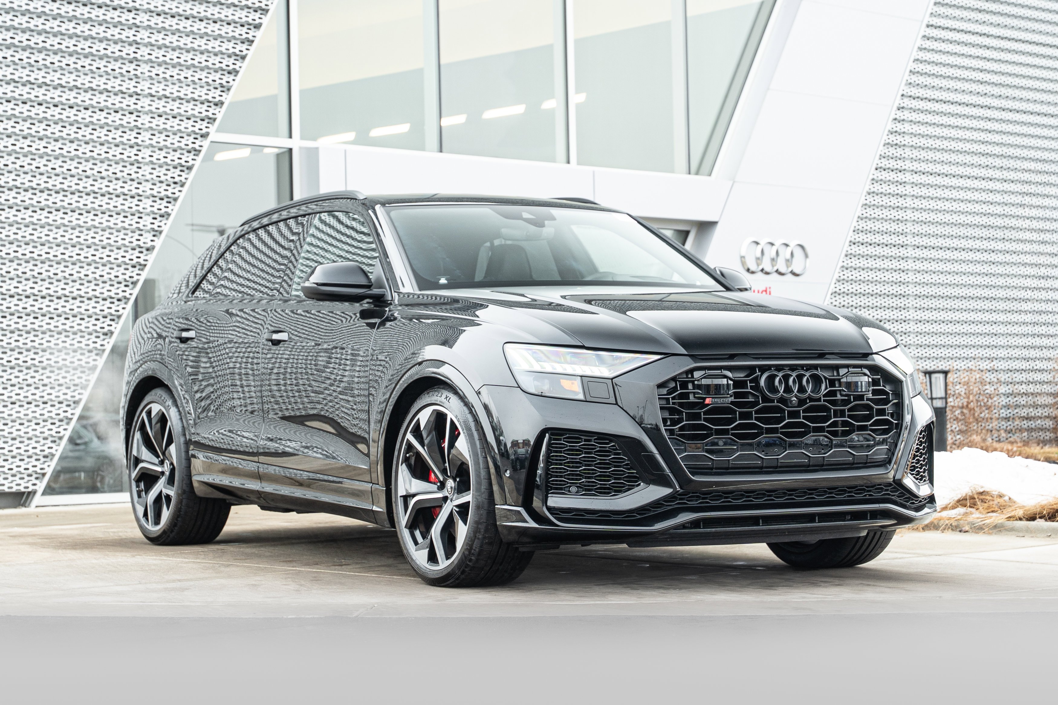 2022 Audi RS Q8 Base