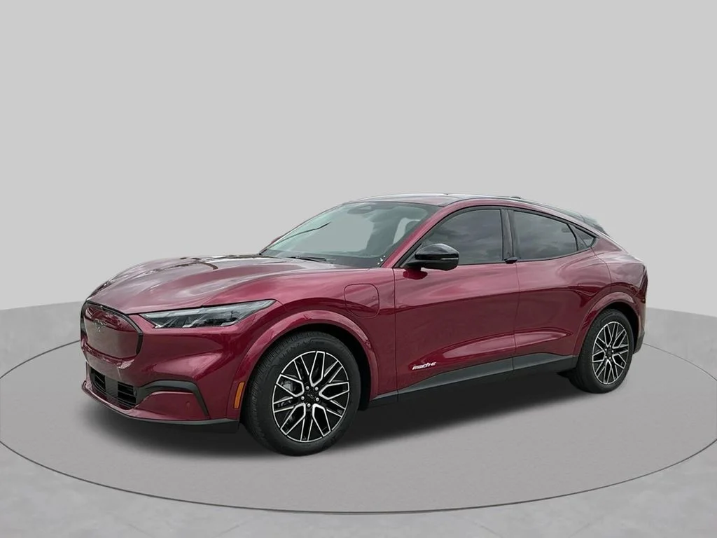 Used 2025 Red Ford Premium image 2