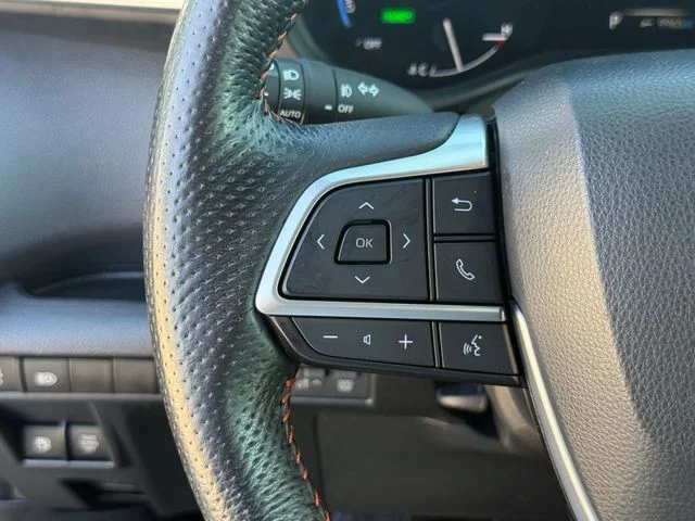 Certified Used 2022 PREDAWN GRAY MICA Toyota XSE image 16