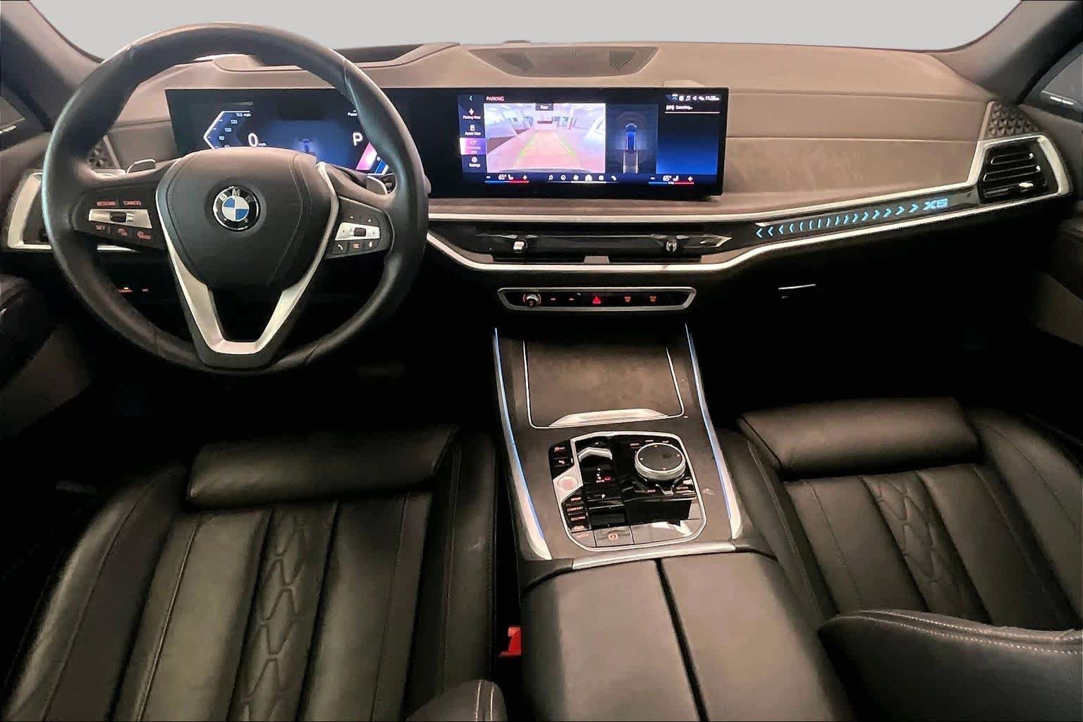 Used 2024 Black Sapphire Metallic BMW xDrive40i image 15