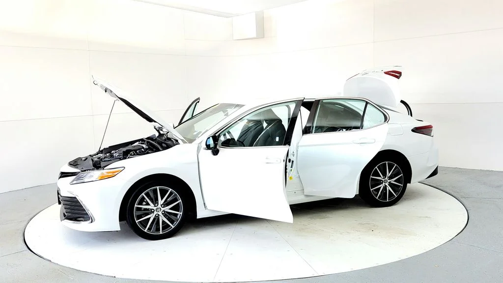 Used 2024 Beige Toyota XLE image 10