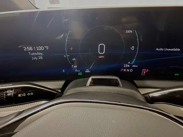 2027 Cadillac OPTIQ Sport - Photo 15