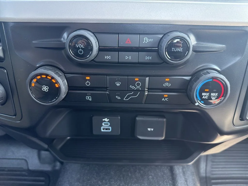 2026 Ford F-350 Super Duty XL - Photo 24