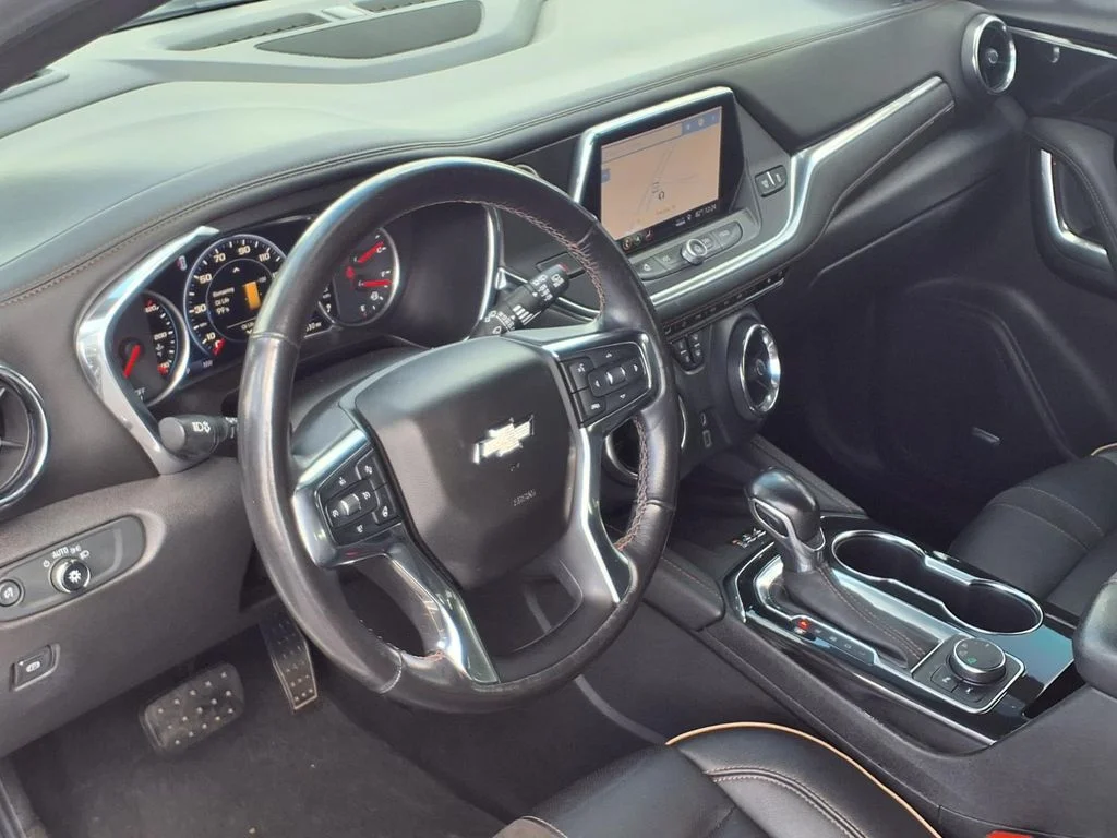 Used 2019 Summit White Chevrolet Premier image 16