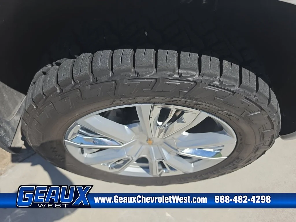 Used 2023 Beige Chevrolet High Country image 24