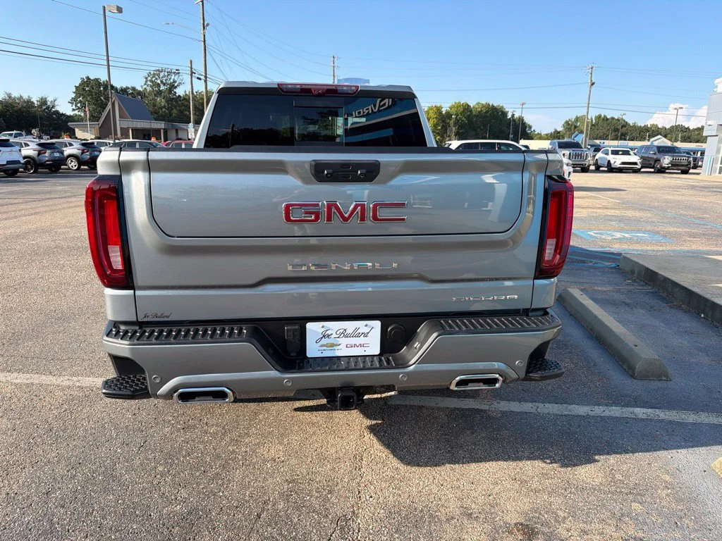 Used 2024 Sterling Metallic GMC Denali image 4