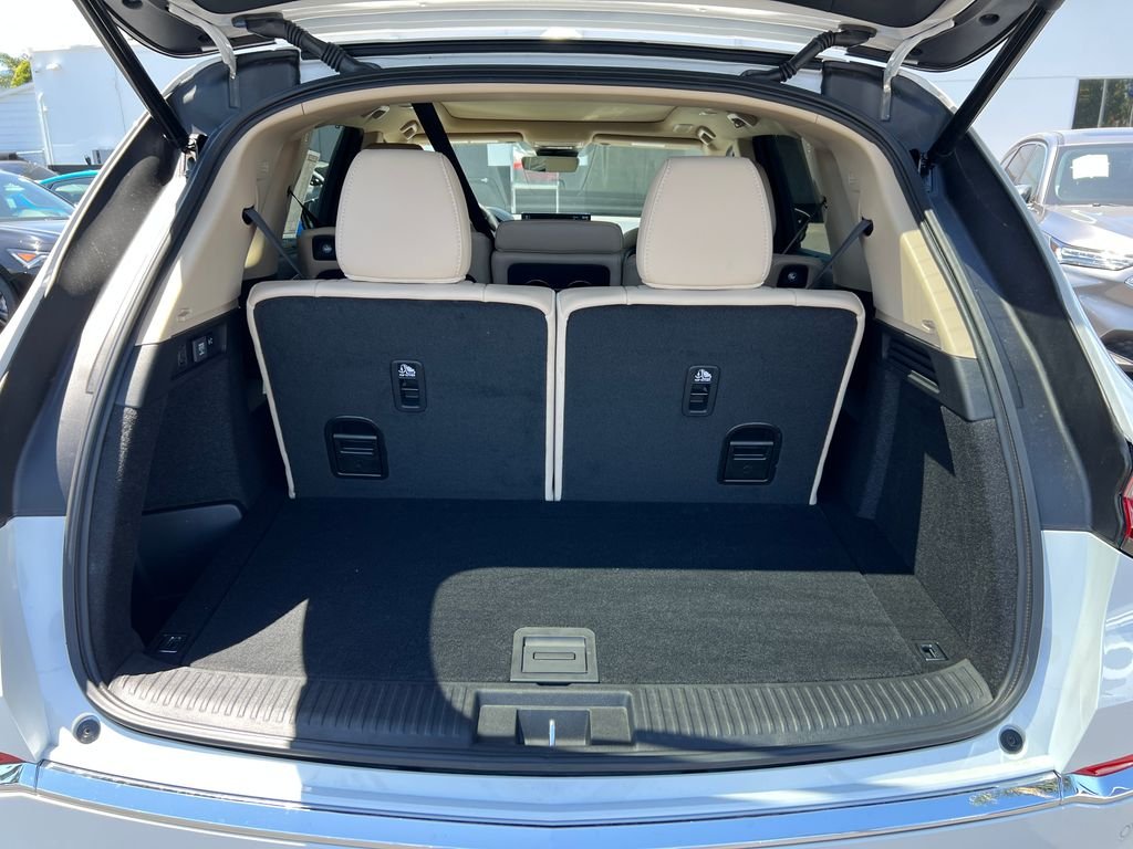 New 2026 Platinum White Pearl Acura Technology Package image 30