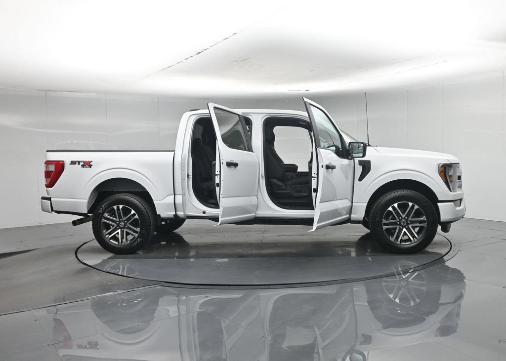 Certified Used 2023 White Ford XL image 5