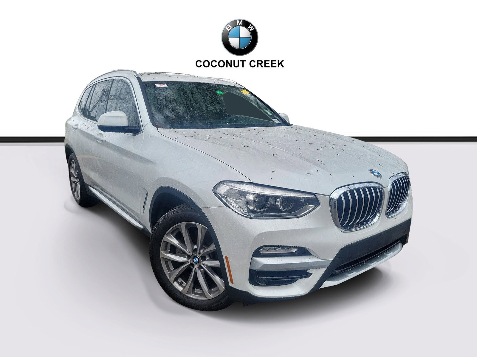 Used 2019  BMW sDrive30i image 1
