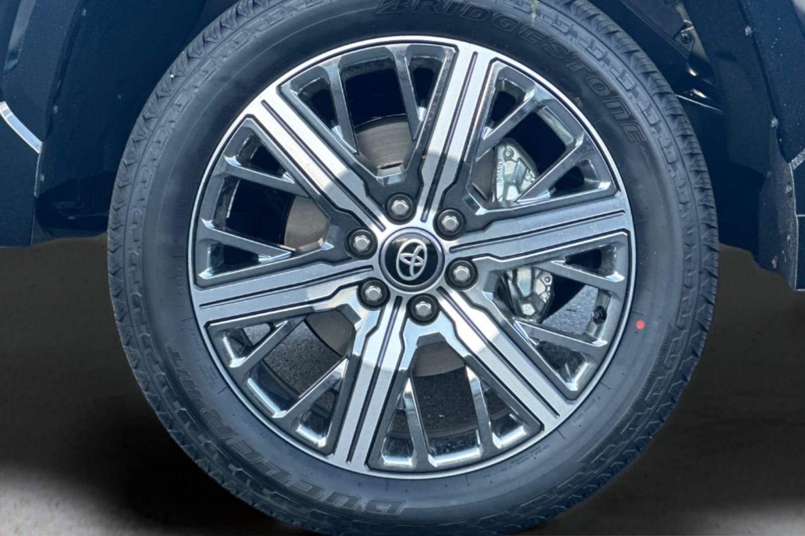 2026 Toyota Tundra Capstone - Photo 25