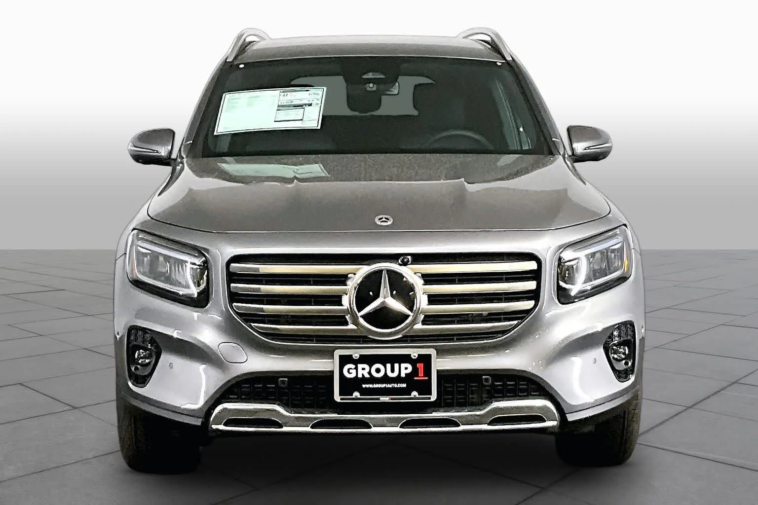 New 2026 Mountain Grey Metallic Mercedes-Benz GLB 250 image 3