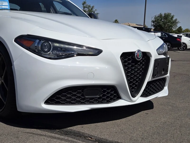 Used 2020 White Alfa Romeo RWD image 8