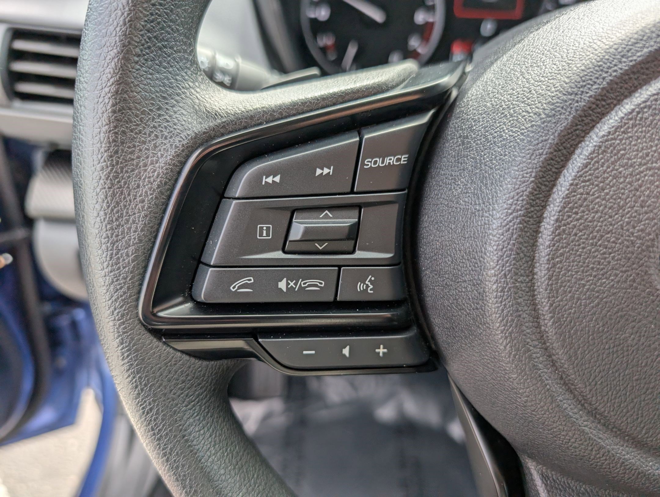 2025 Subaru Crosstrek Premium - Photo 18