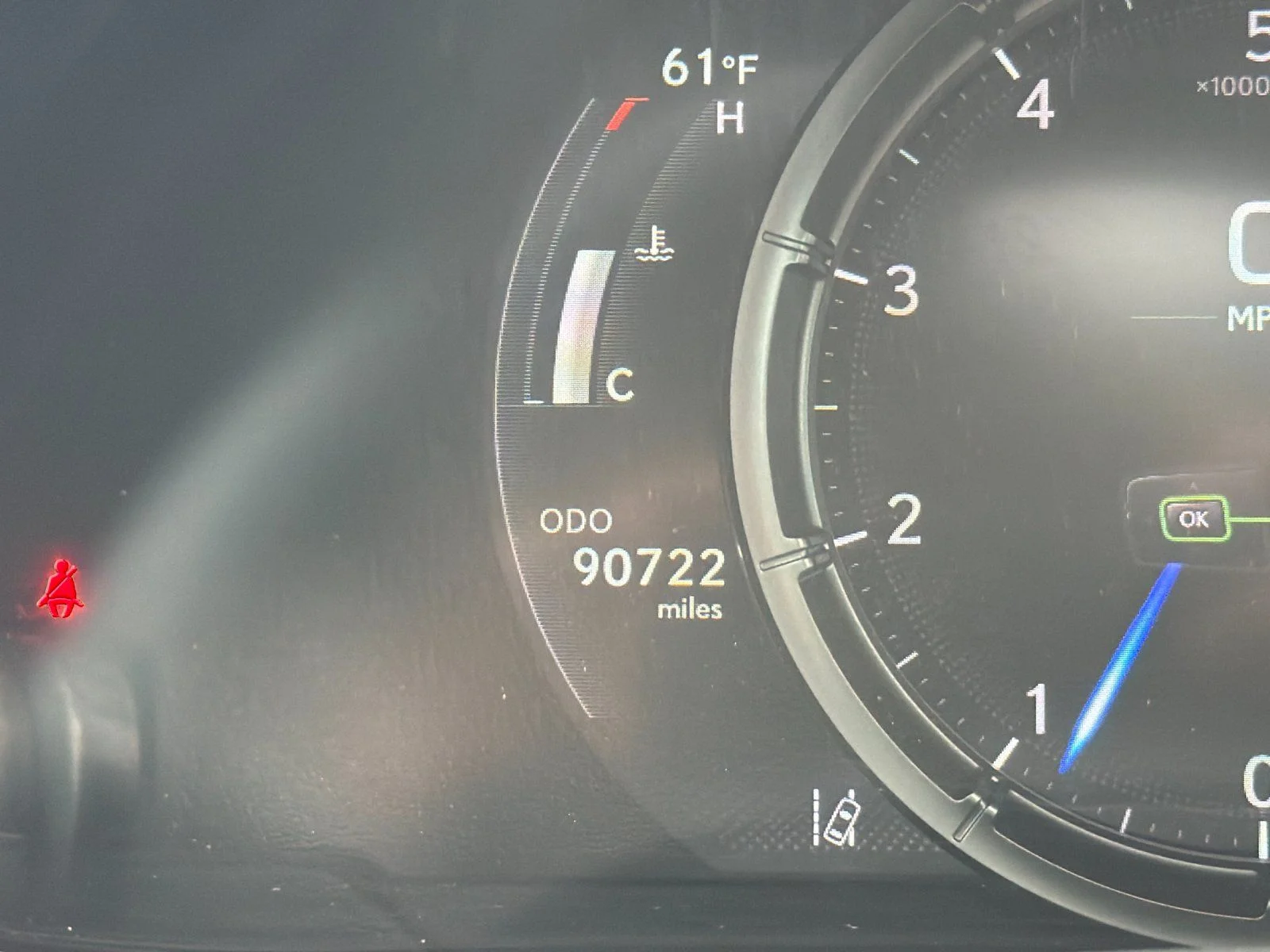 Used 2019 White Lexus 200 F SPORT image 29
