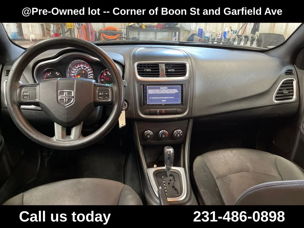 Used 2014 Gray Dodge SE image 18