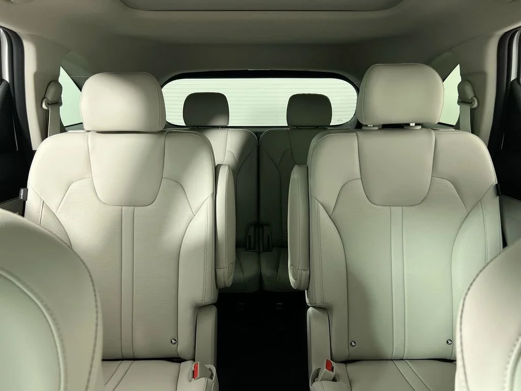 2026 Kia Sorento EX - Photo 32