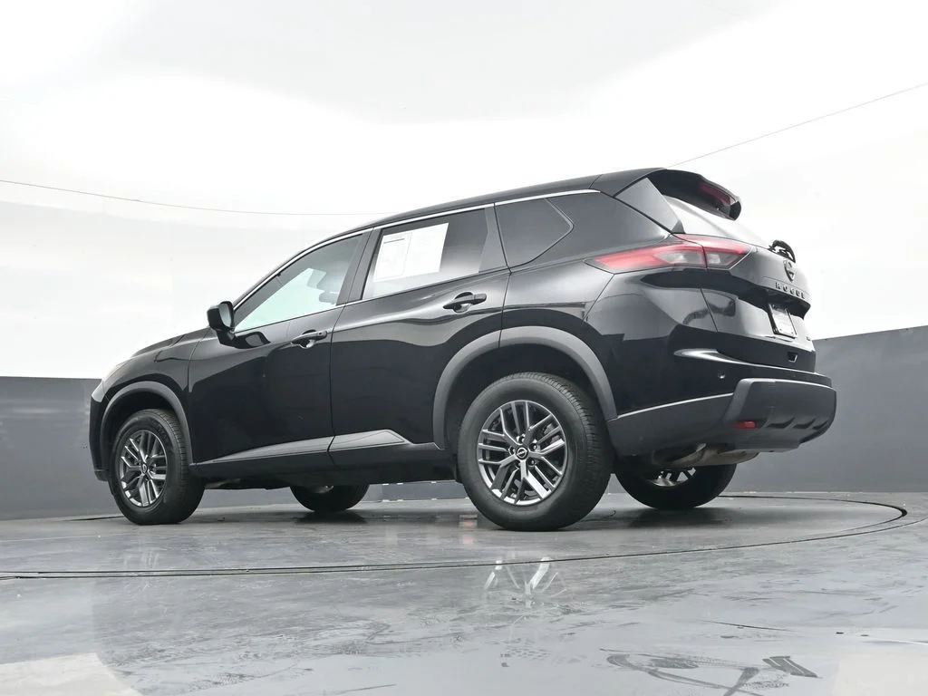 Used 2024 Black Nissan S image 38