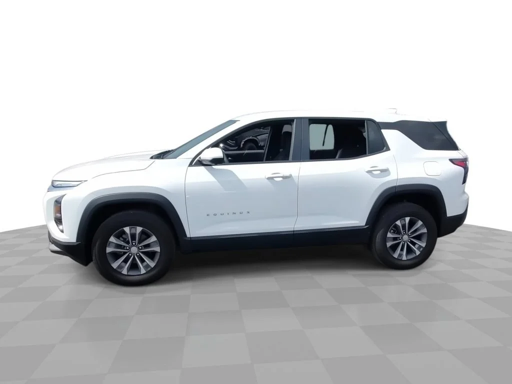 New 2026 Summit White Chevrolet LT image 5