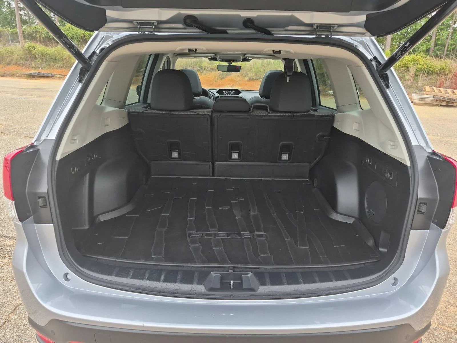 Used 2024 Ice Silver Metallic Subaru Sport image 33