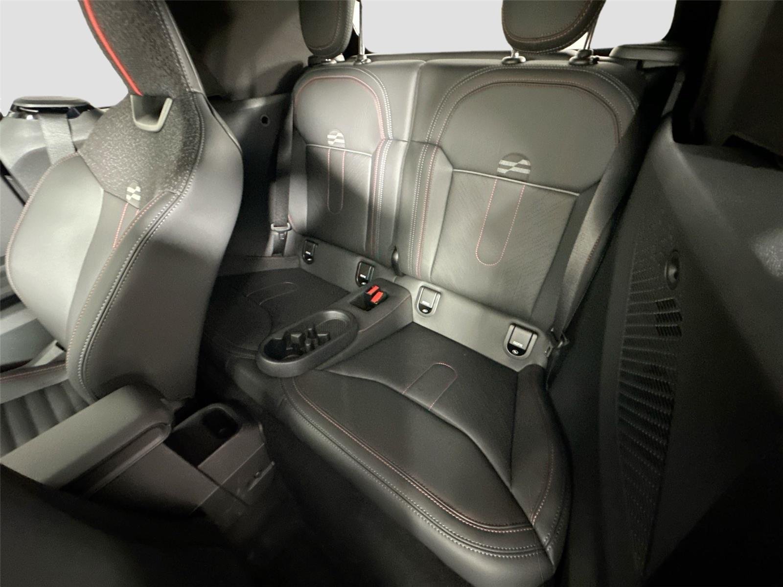 New 2026 Nanuq White Metallic MINI Cooper S image 23