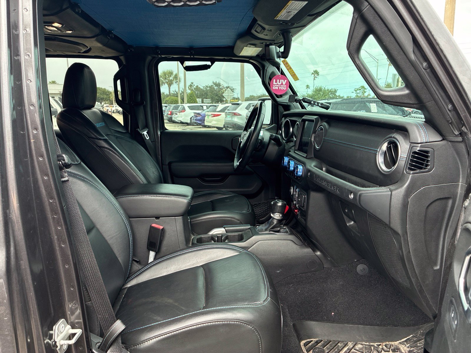 Used 2021 Gray Jeep Unlimited Rubicon 4xe image 12