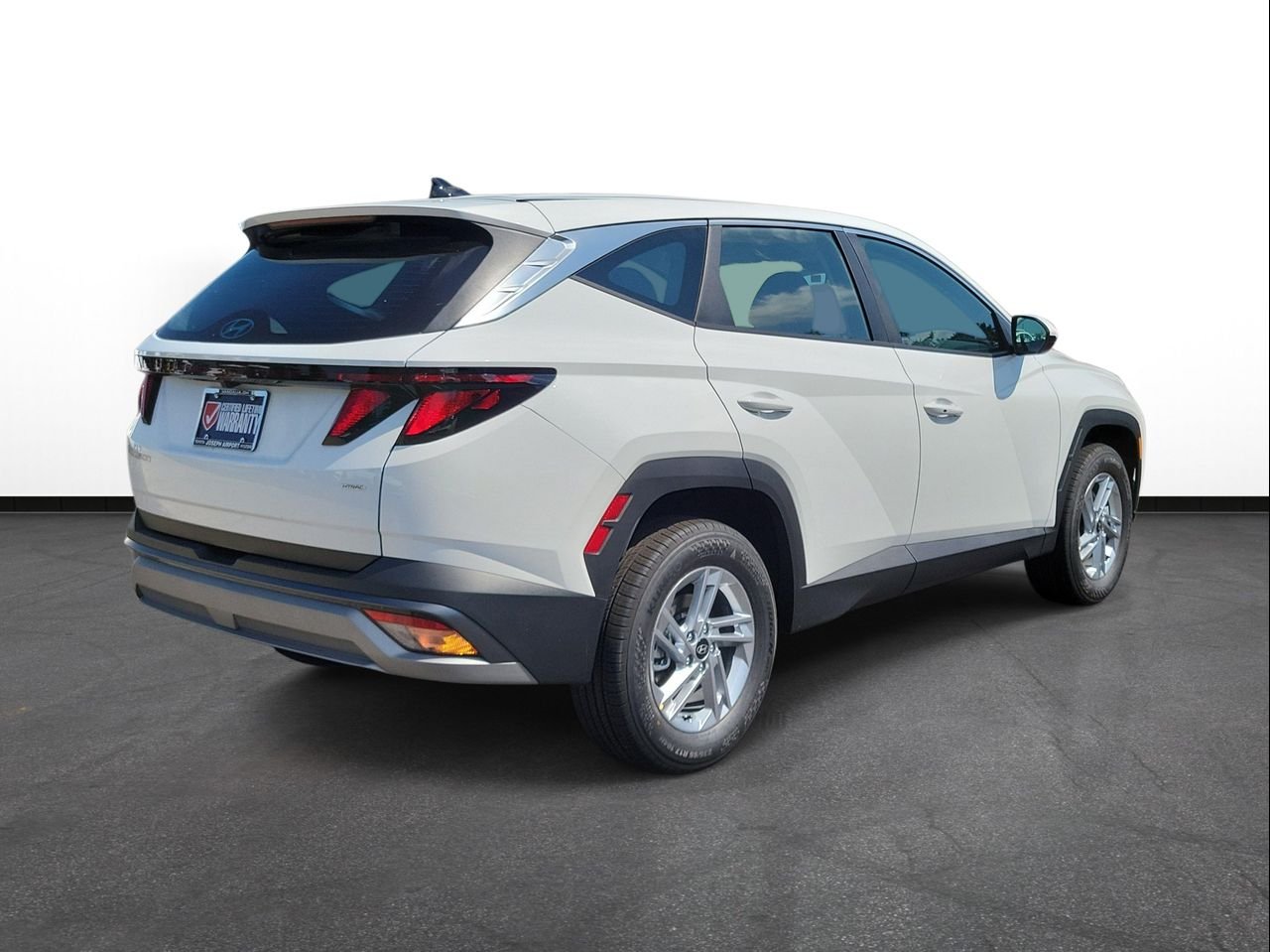 New 2026 Serenity White Pearl Hyundai SE AWD image 4