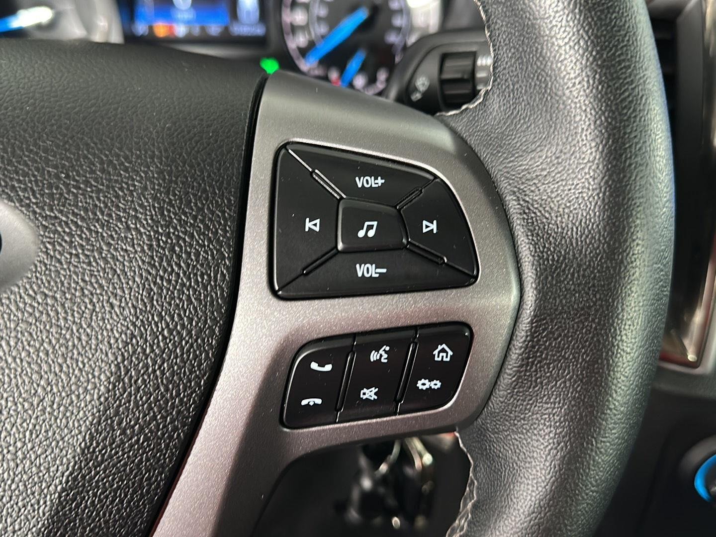 Used 2022 Cactus Gray Ford XLT image 22