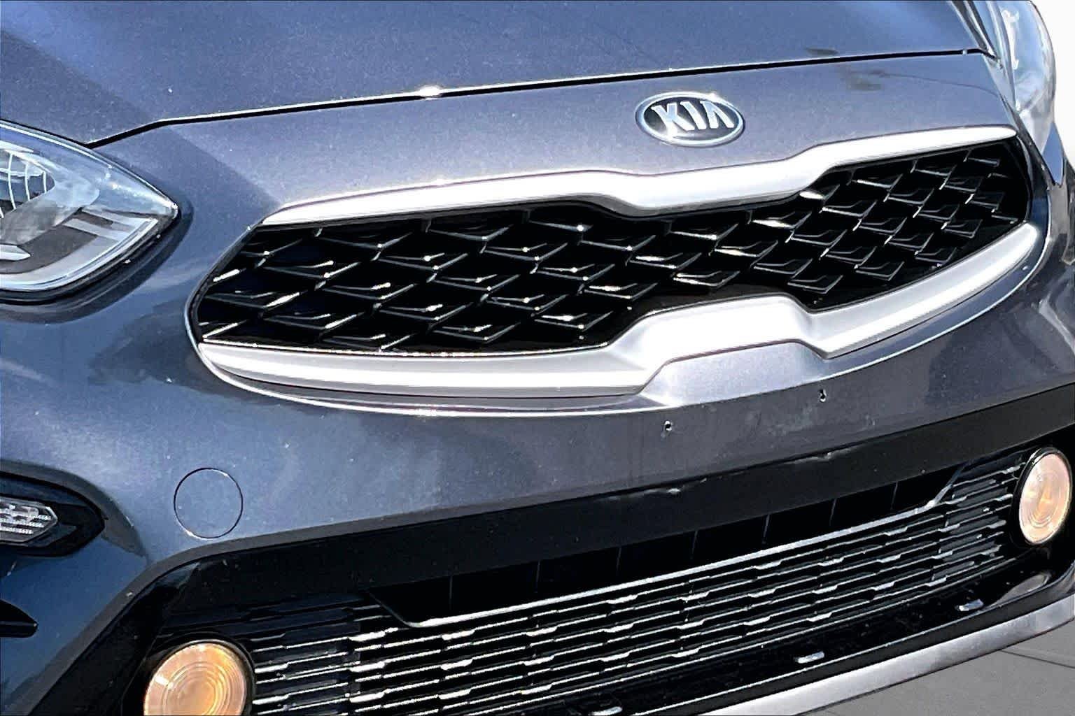 Used 2019 Gravity Gray Kia LXS image 26