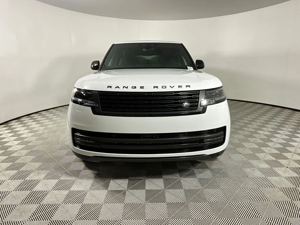 New 2026 Fuji White Land Rover SE 7 Seats image 8