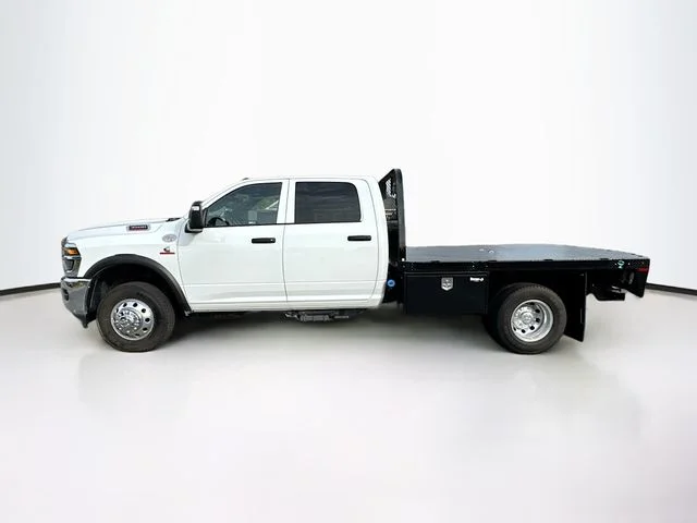 New 2026 Bright White Clearcoat RAM TRADESMAN image 4