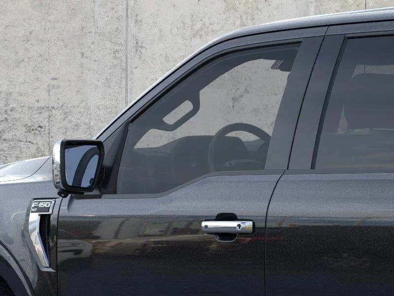 New 2026 Agate Black Ford XLT image 15