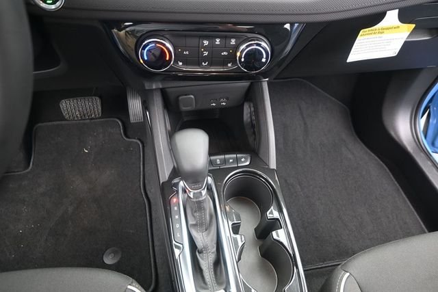 Used 2024 Fountain Blue Chevrolet LT image 7