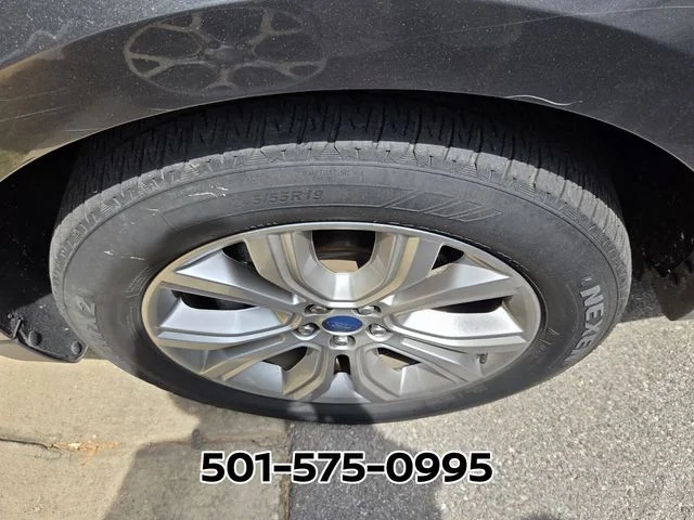Used 2019 Gray Ford Titanium image 5