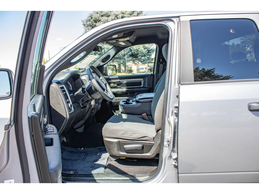 Used 2022 Billet Silver Metallic Clearcoat Ram Warlock image 27