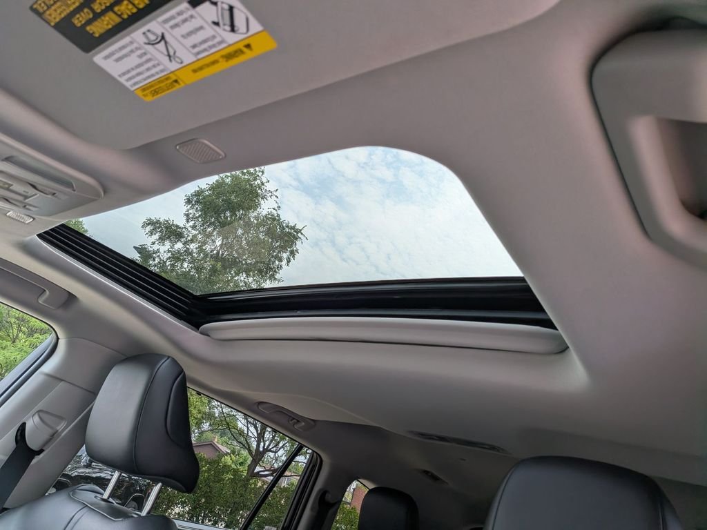 Used 2026  Toyota XLE image 10