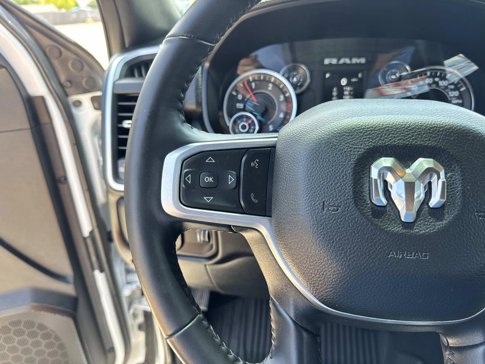 Used 2024 White Ram Big Horn image 22