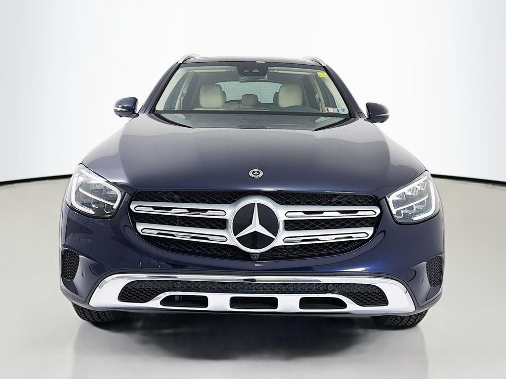 Used 2022 Lunar Blue Metallic Mercedes-Benz GLC 300 4MATIC® SUV image 2