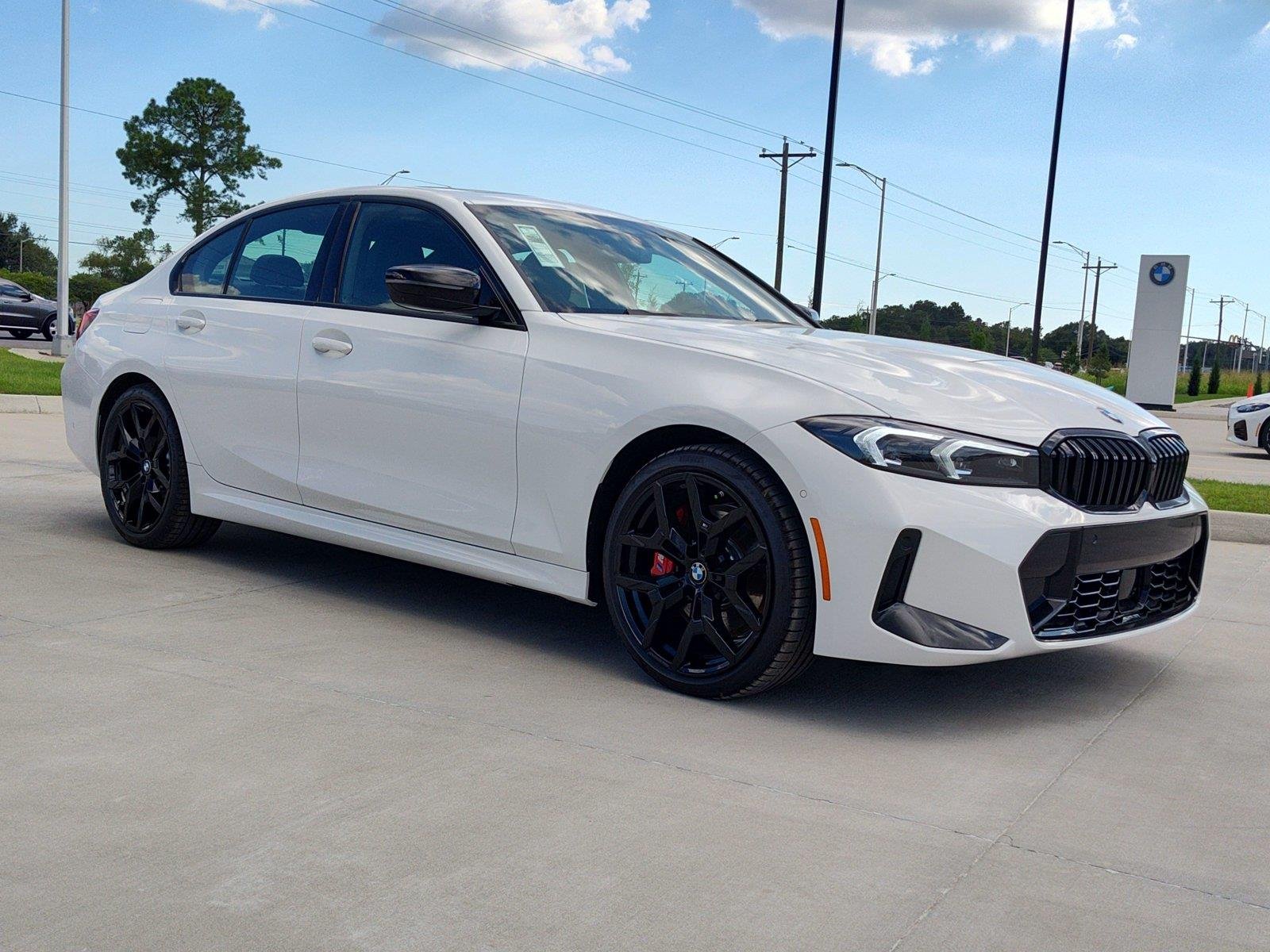 New 2026 Alpine White BMW 330i NA image 5