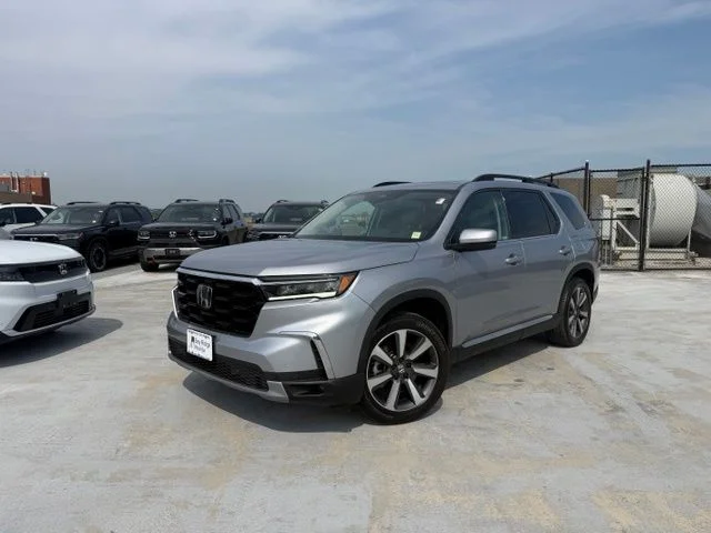 2023 Honda Pilot Touring