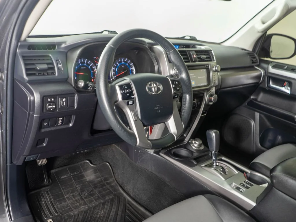 Used 2016 Gray Toyota SR5 Premium image 14