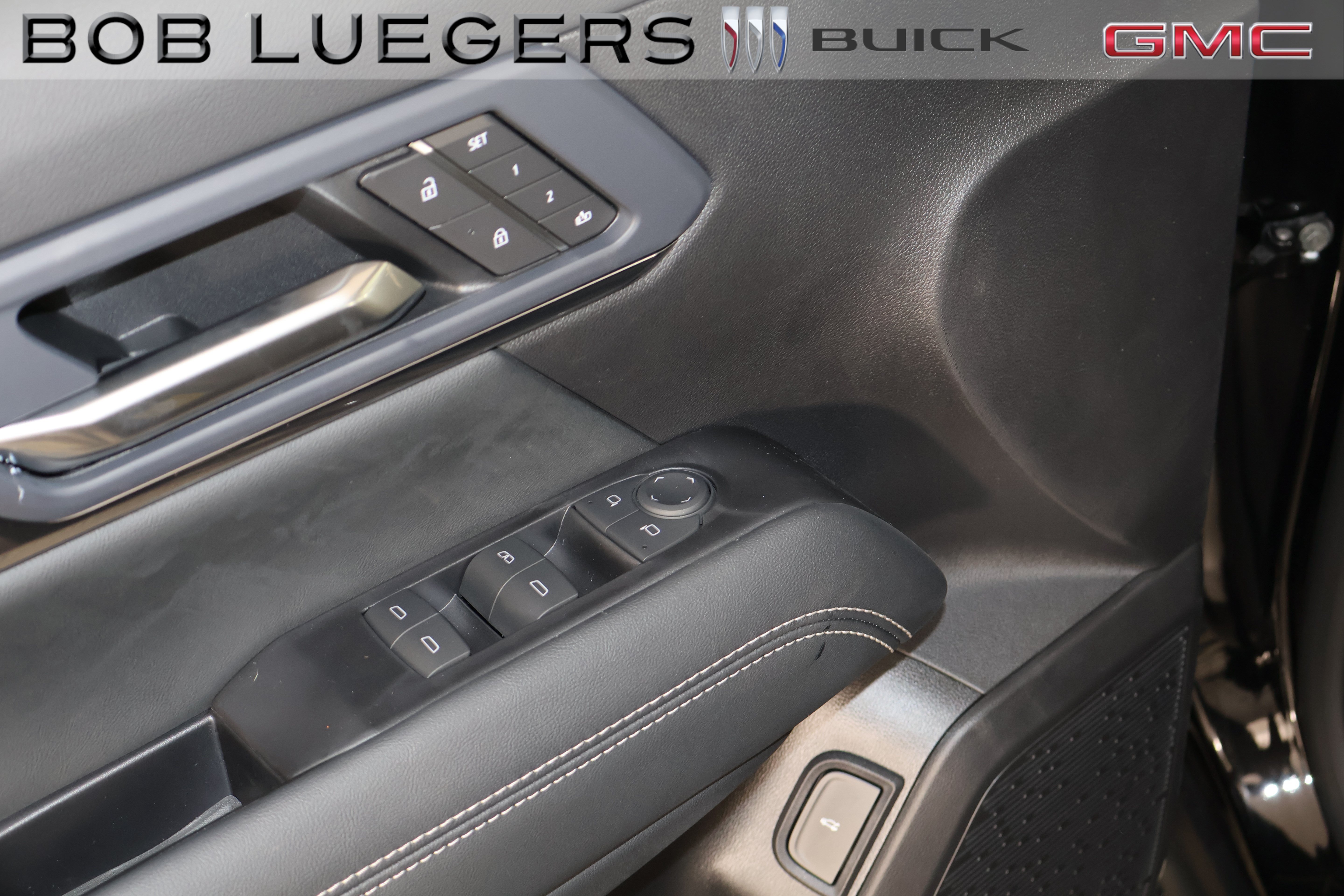 2027 GMC Terrain Elevation - Photo 6